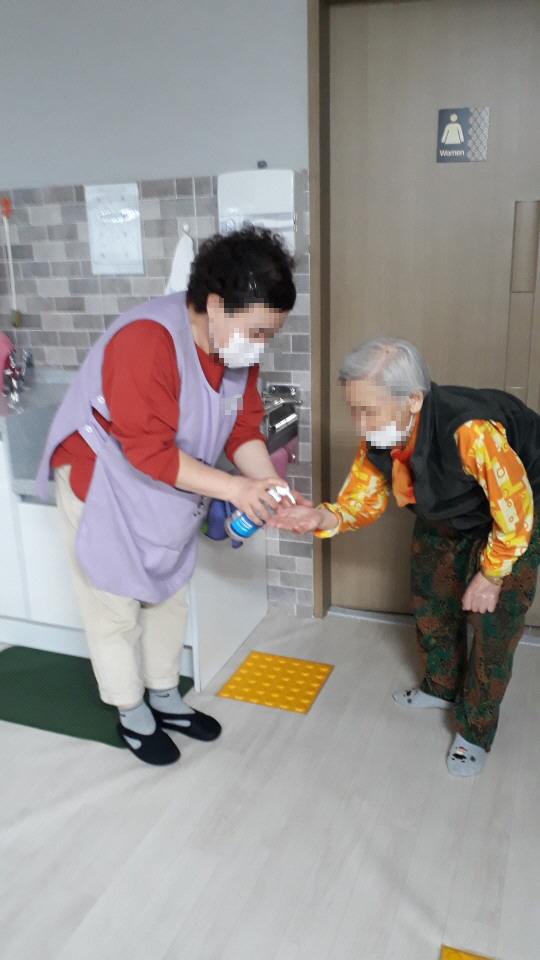 3fbd05dcf8172e247d664b4af054260c_1598513273_38.jpg 3fbd05dcf8172e247d664b4af054260c_1598513273_38.jpg