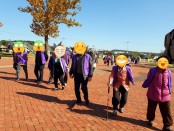  미세먼지 1도 없는날 ~~  정말 날씨 화창하고 높고   푸른 가을 하늘을 만낏하러  우리 어르신들 최무선 과학관에   다녀왔답니다.